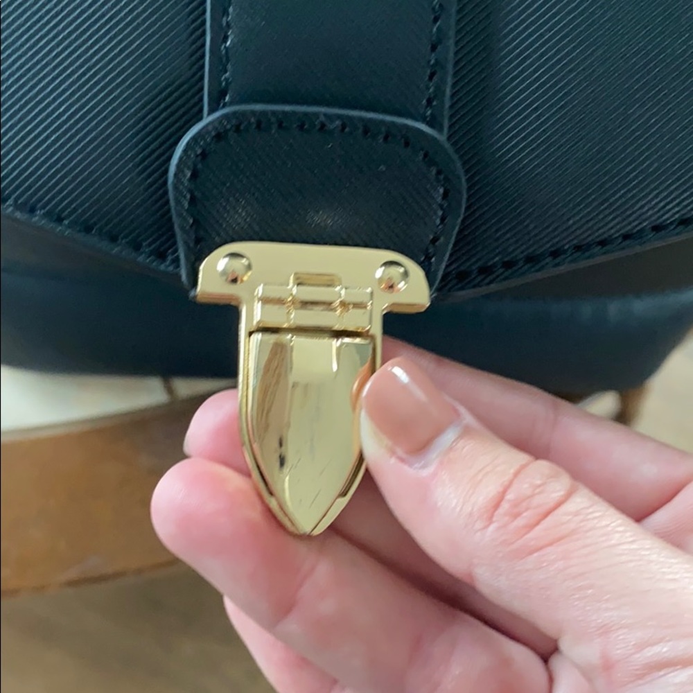 Black Medium Sized Backpack - image 4